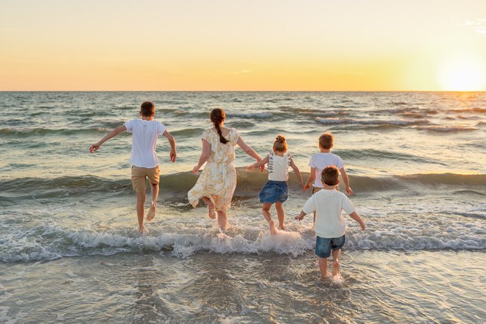 Fort Myers Beach Family Photographer
